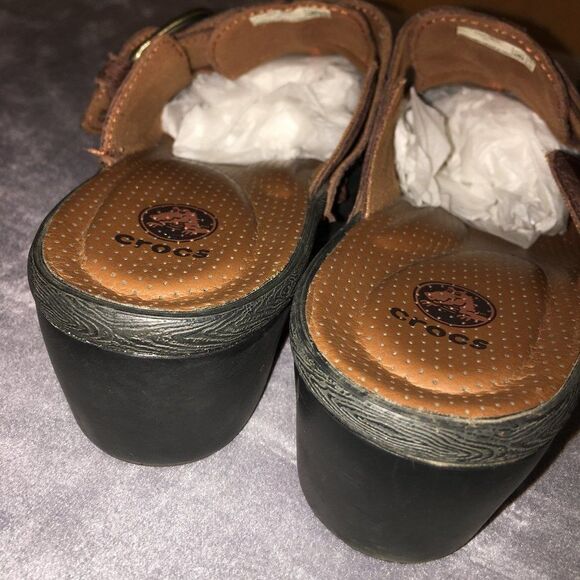 Crocs Brown Slide Mule Clogs Size 7 - Picture 3 of 11
